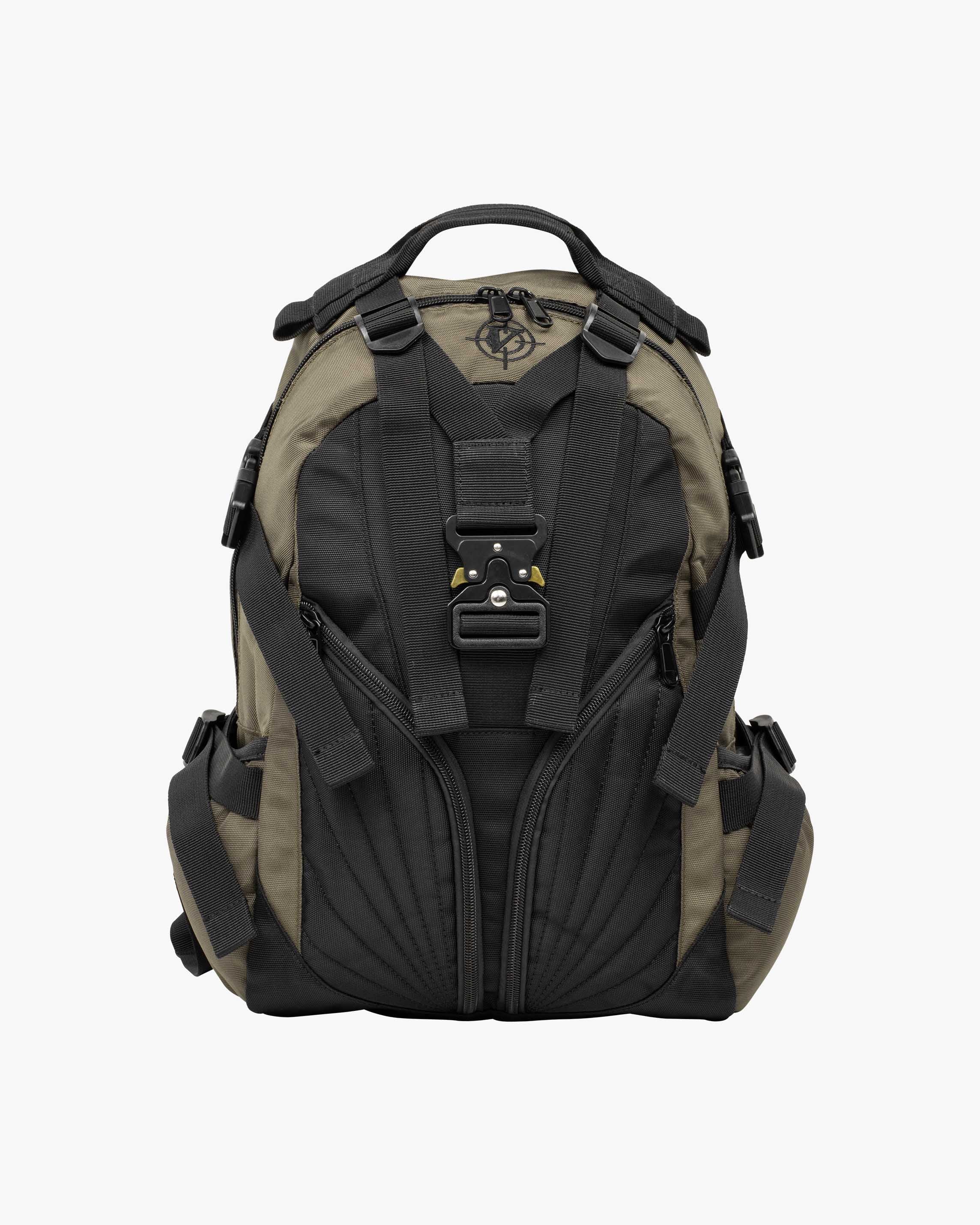 BUCKLE BACKPACK - MILITARY GREEN