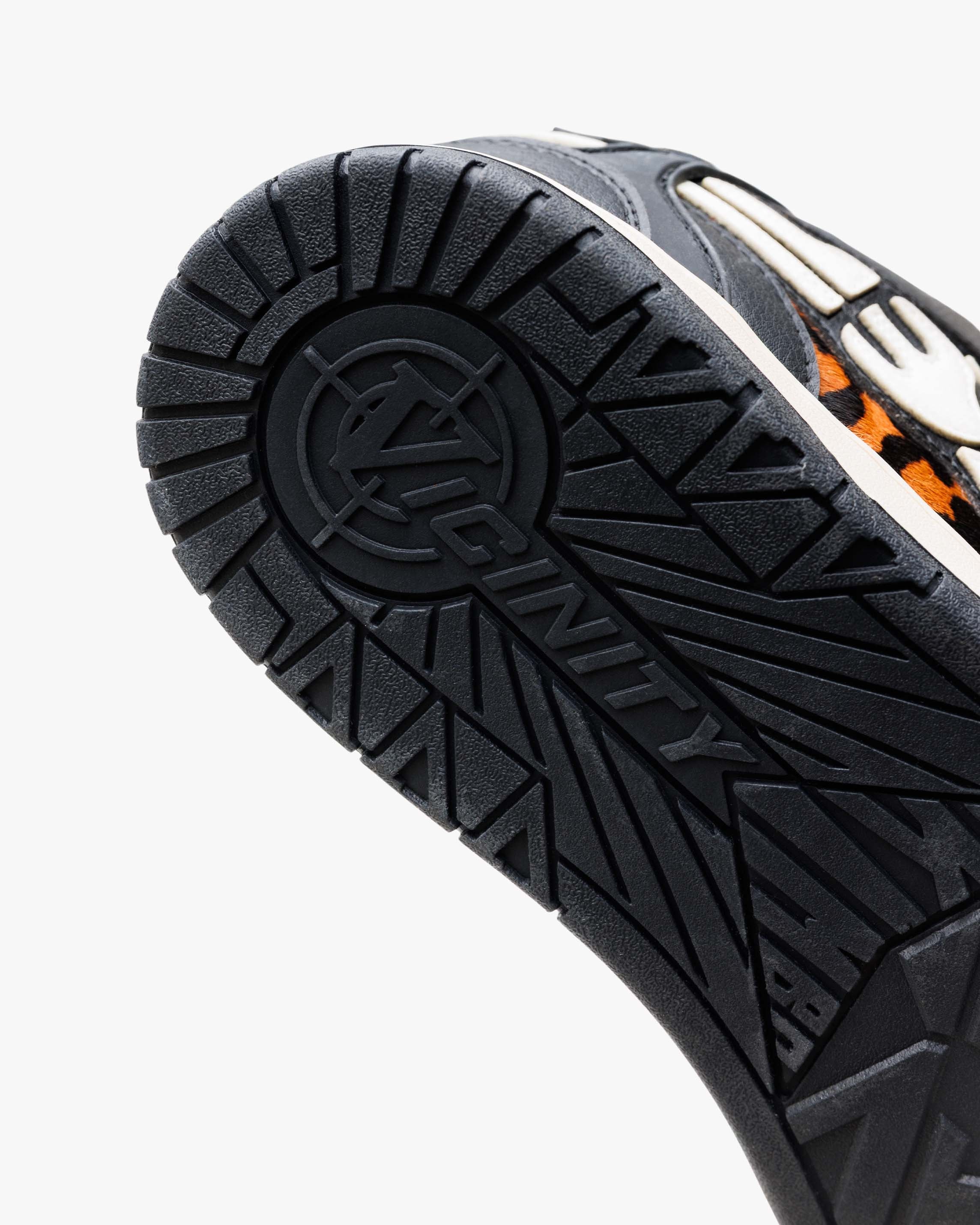 AKIMBO LOWS V2 "BLACK LEOPARD"