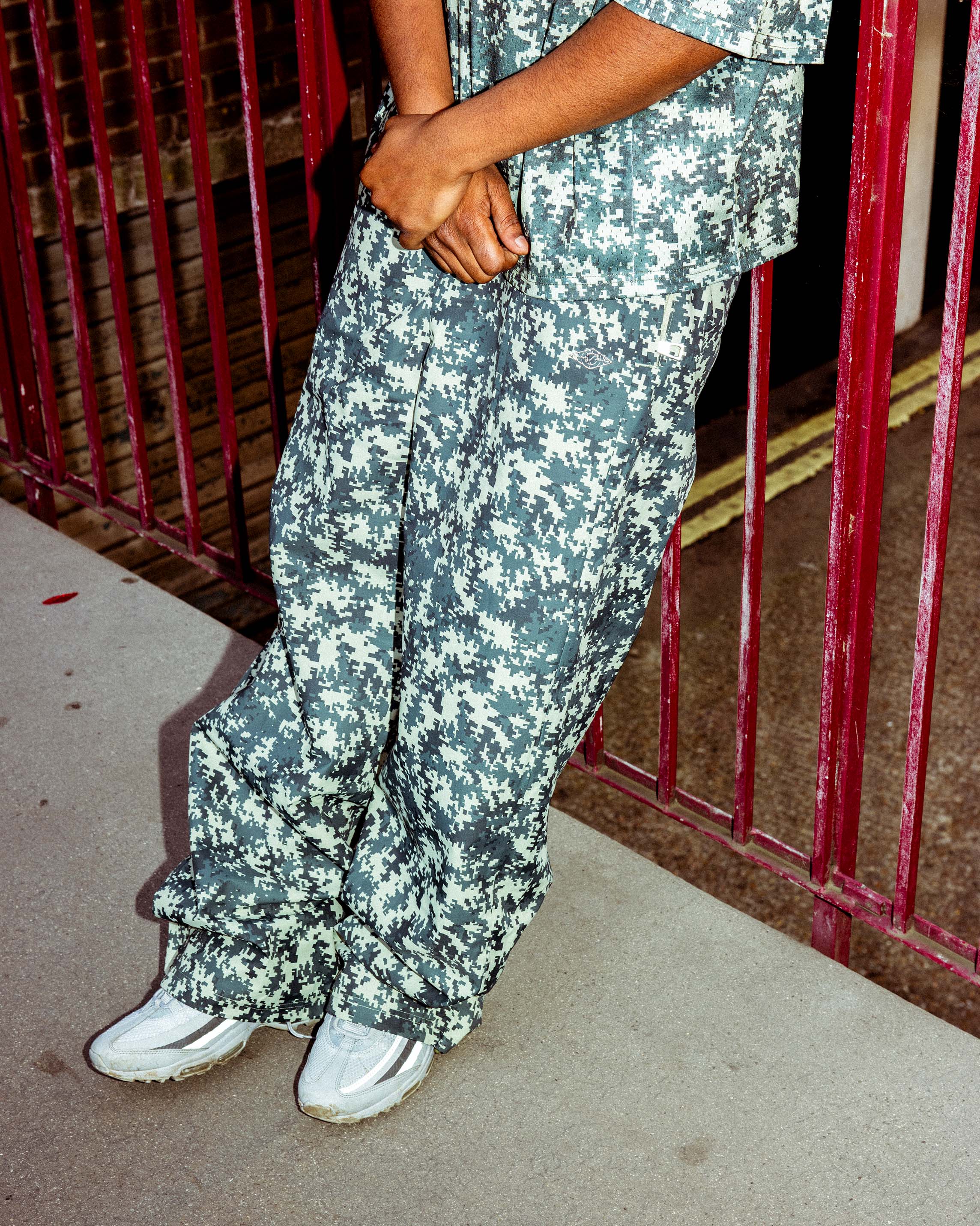 TRACK PANTS PIXEL CAMO