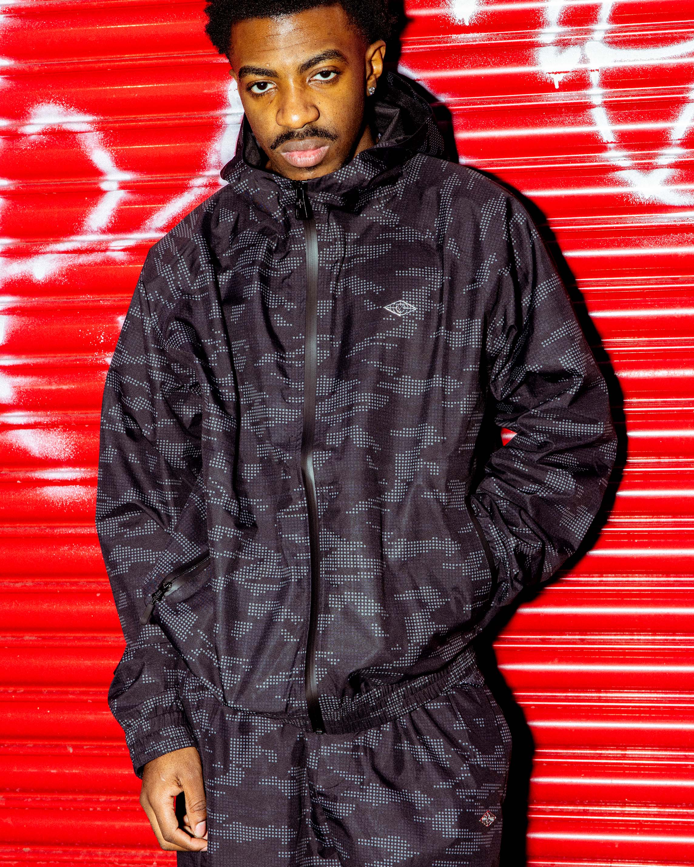 WINDBREAKER DOTTED CAMO BLACK