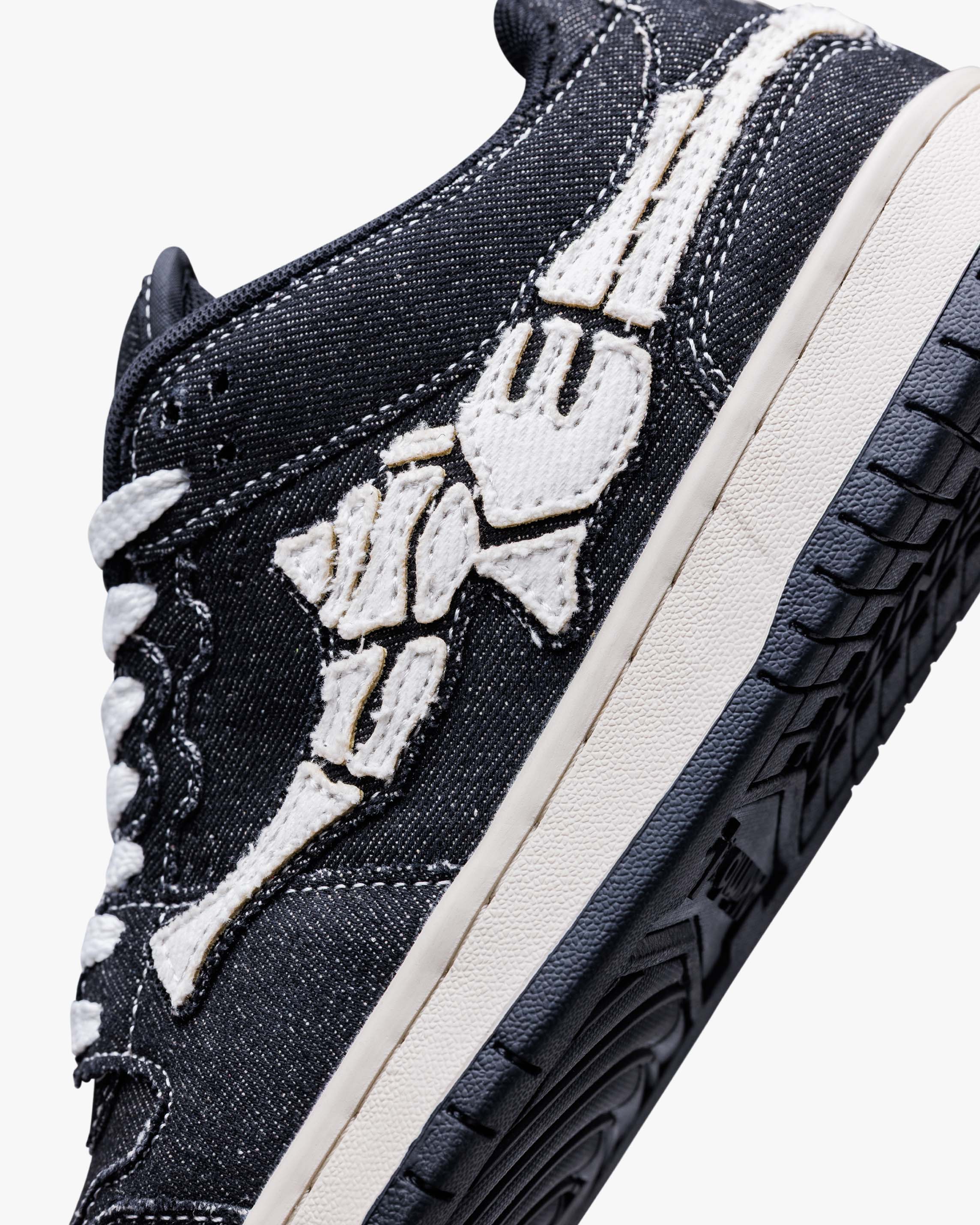 AKIMBO LOWS "SELVEDGE DENIM BLACK"