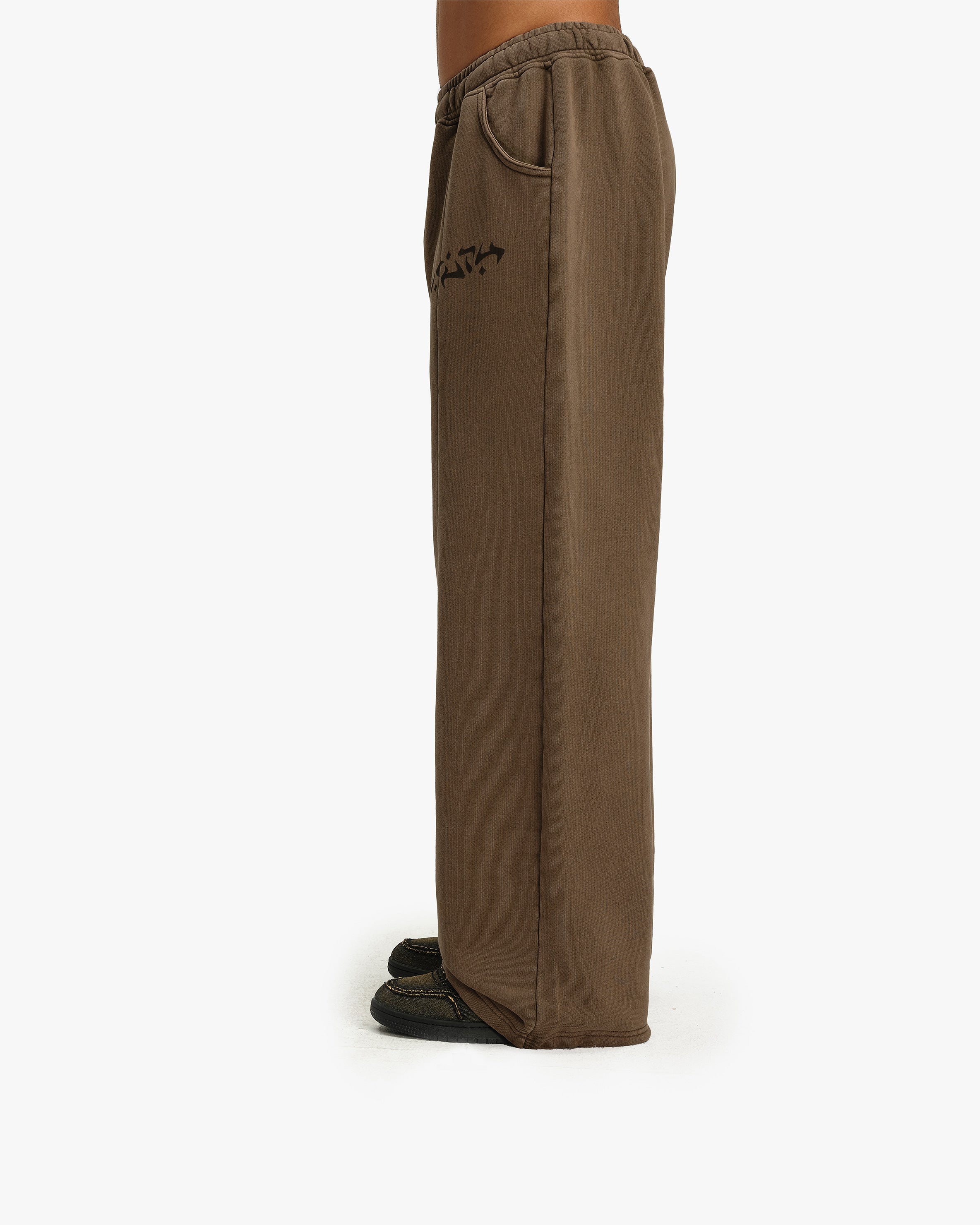 ACID WASHED JOGGER BROWN