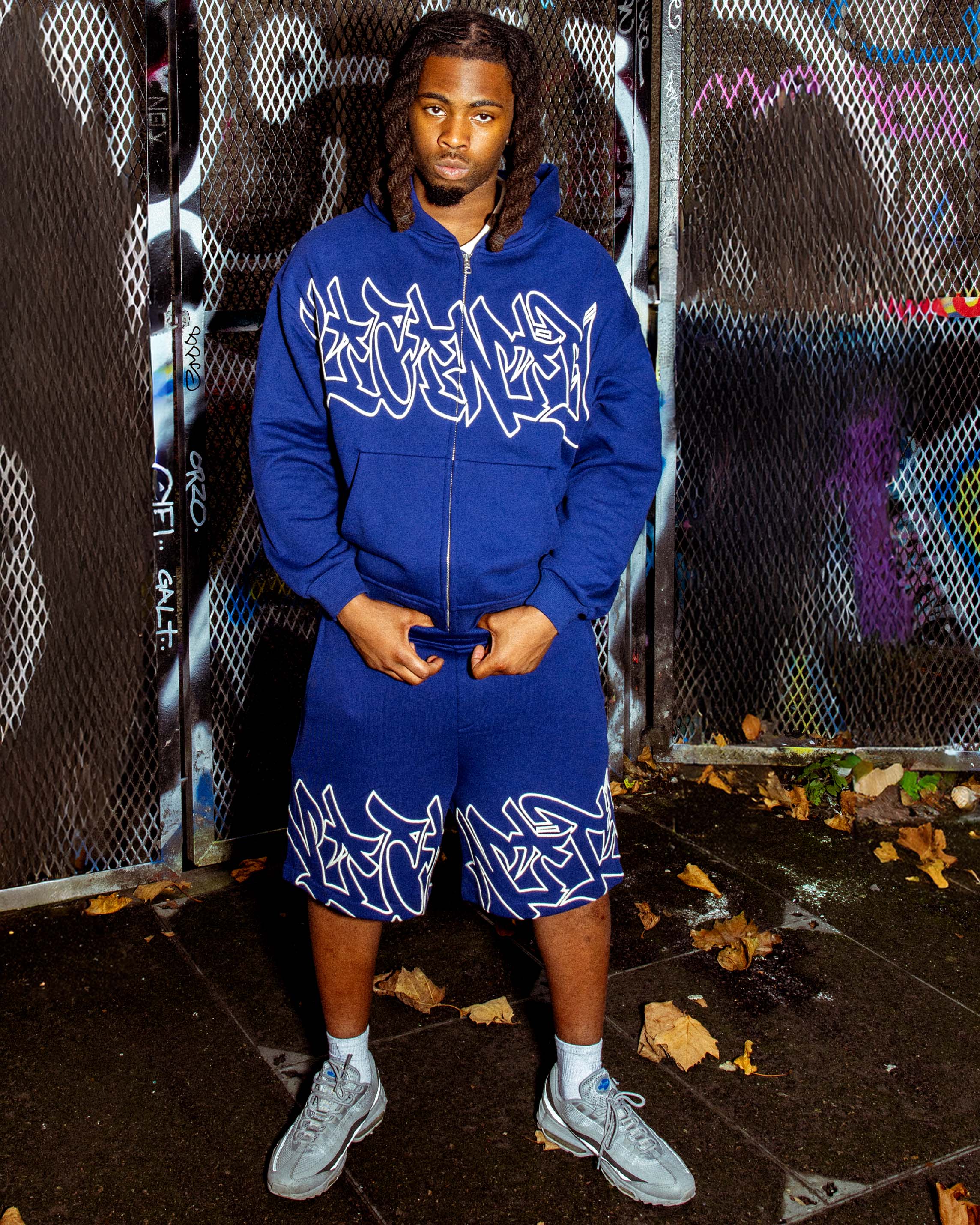 GRAFFITI SHORTS BLUE