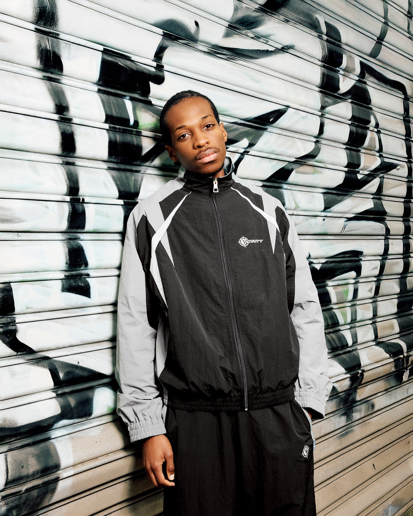 TRACK JACKET V2 BLACK